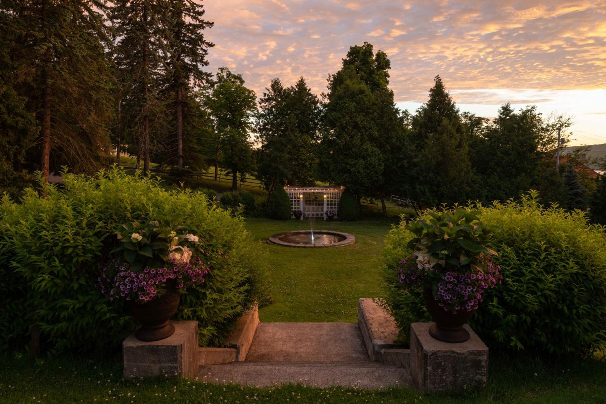 Idlwilde Inn Watkins Glen Luaran gambar